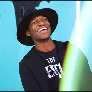 Meet your Posher, Keith